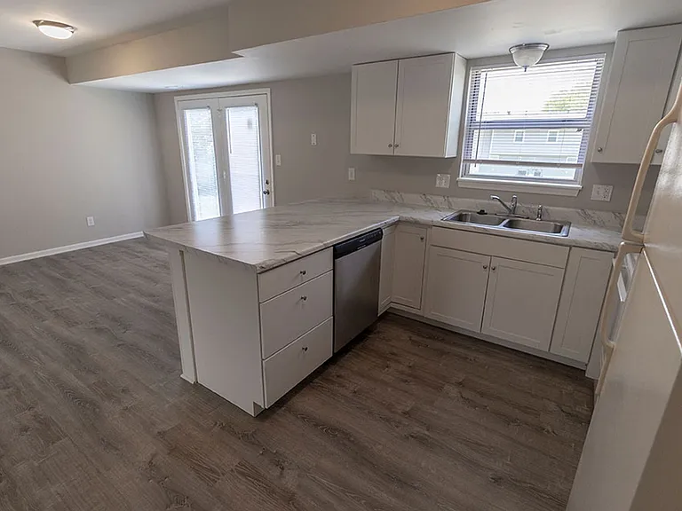 3611 Hermitage Rd — Photo 8