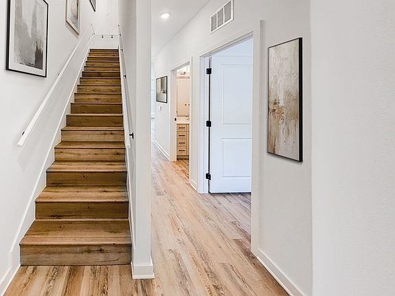 5th image of 15275 N Main St #8302
