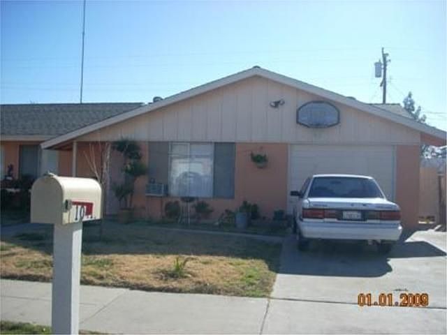 1st image of 1041 Leslie Dr