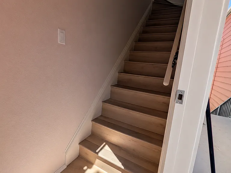 132-134 Clipper St #132 — Photo 14
