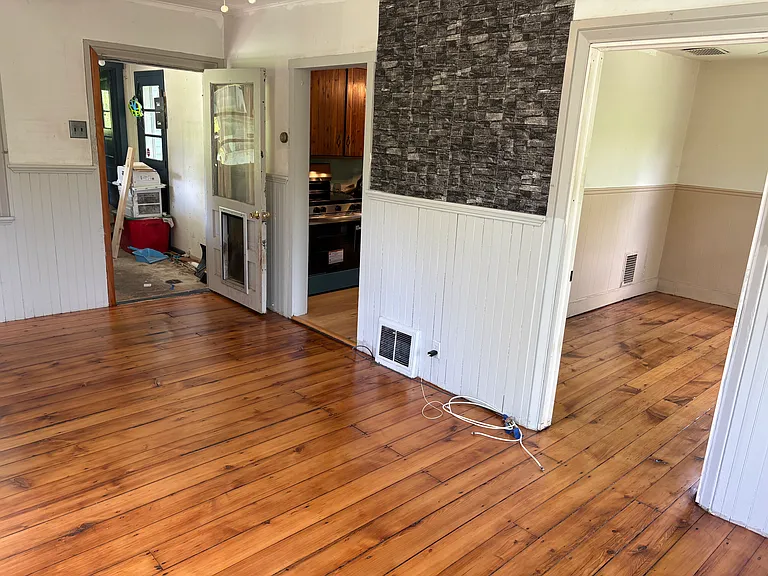 3544 Jordan Rd — Photo 5