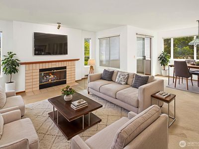 1312 S Massachusetts Street #202, Seattle, WA, 98144