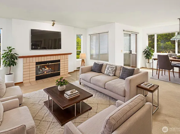 1312 S Massachusetts Street #202, Seattle, WA 98144