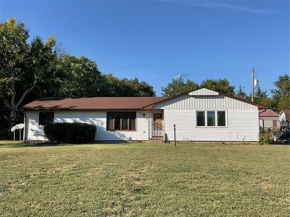 Pomona Lake - Vassar KS Real Estate - 4 Homes For Sale | Zillow