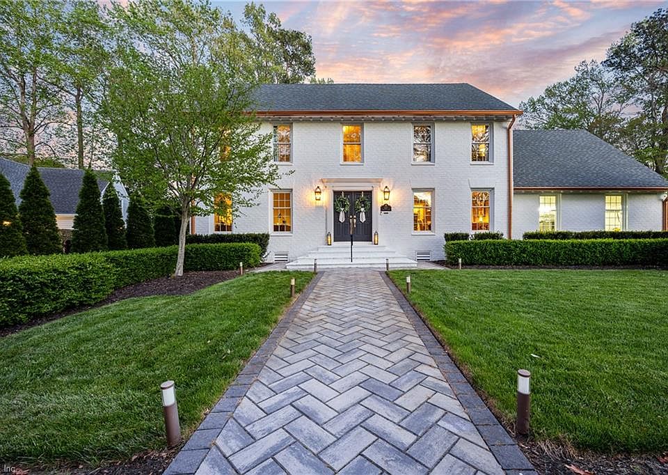 1st image of 621 Hollygate Ln
