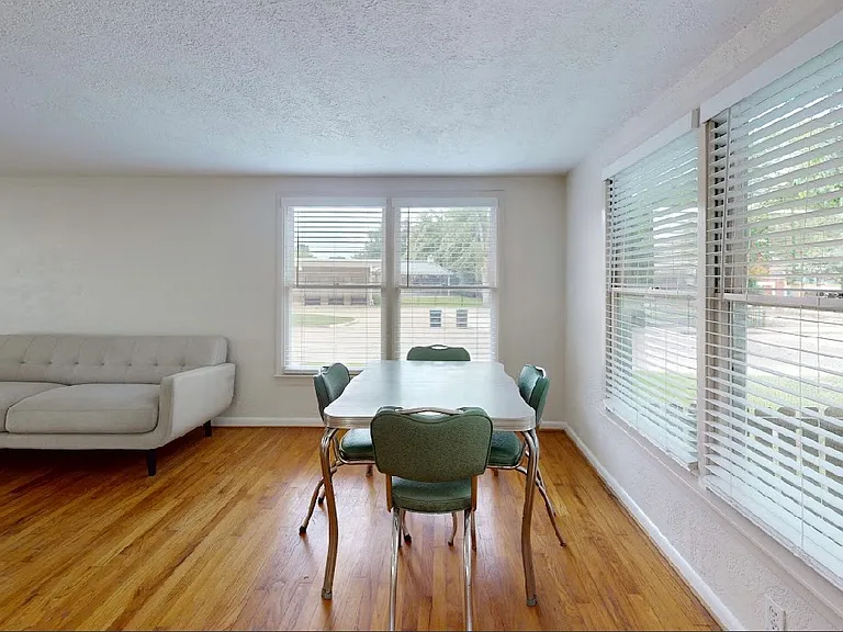 511 Homestead St — Photo 19