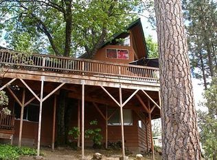 37668 Shoreline Dr, Bass Lake, CA