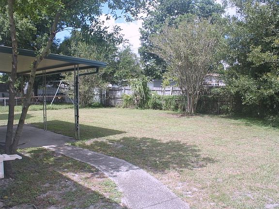 5th image of 2811 W Kenmore Ave