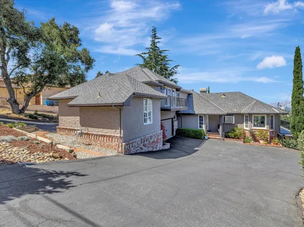 22711 San Juan Rd, Cupertino, CA 95014
