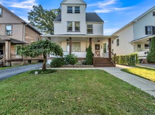 1585 Cohassett Ave, Lakewood, OH 44107