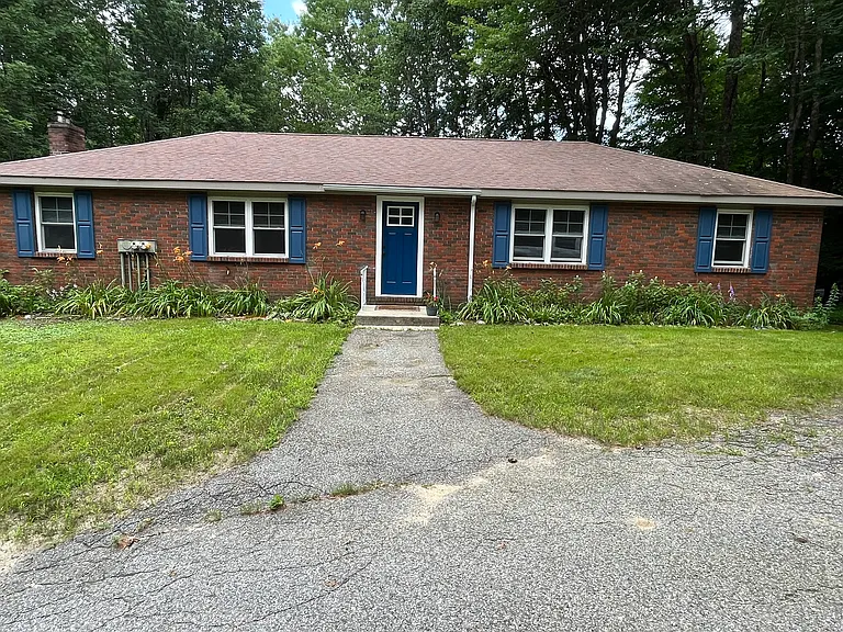 82 Durham Rd #A — Photo 22