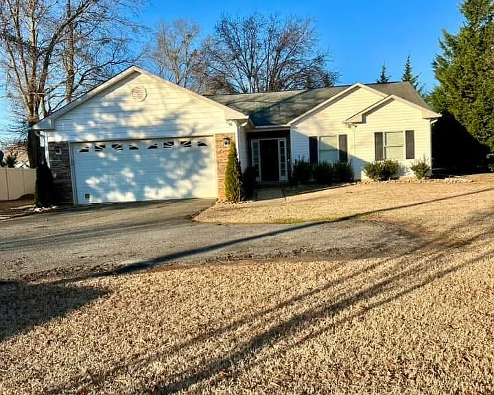 975 Lightwood Knot Rd — Photo 4