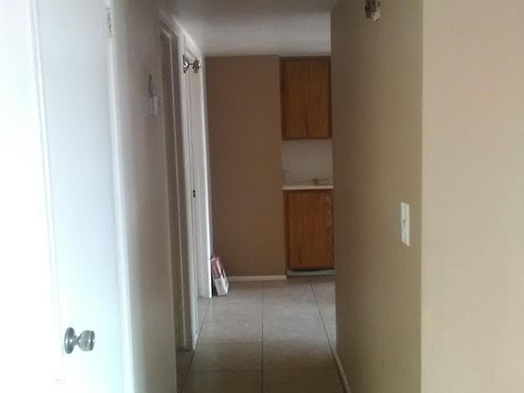 4th image of 7168 W HOLLYHOCK Drive