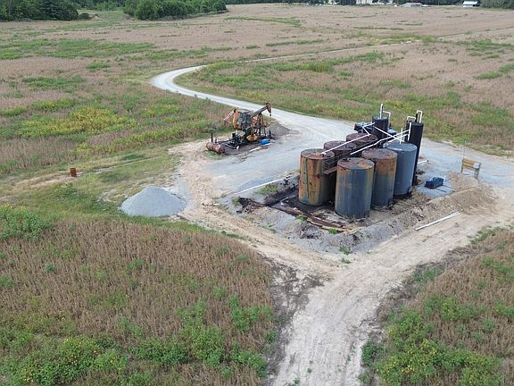 3rd image of 11821 Stiritz Rd