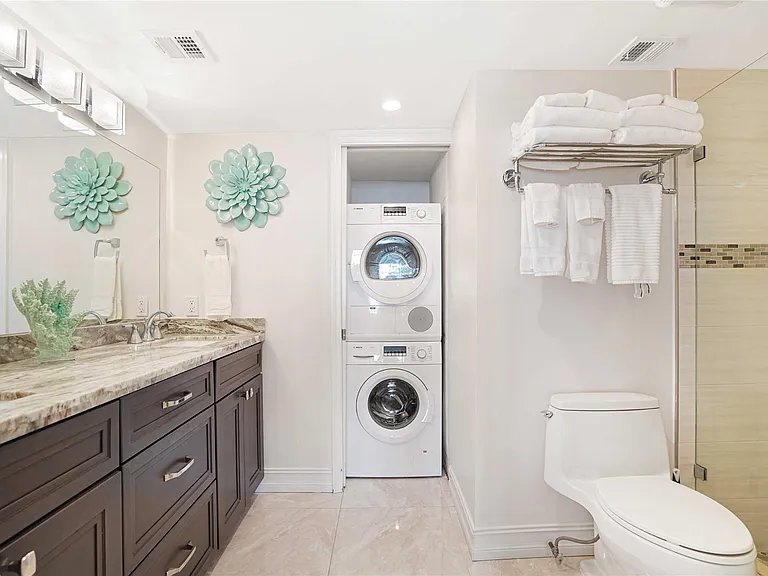3430 Galt Ocean Dr #304 — Photo 12