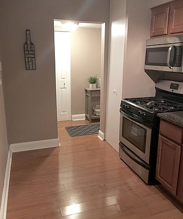 5th image of 140 W Wood St Unit 115