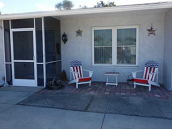 2nd image of 142 Rotonda Cir