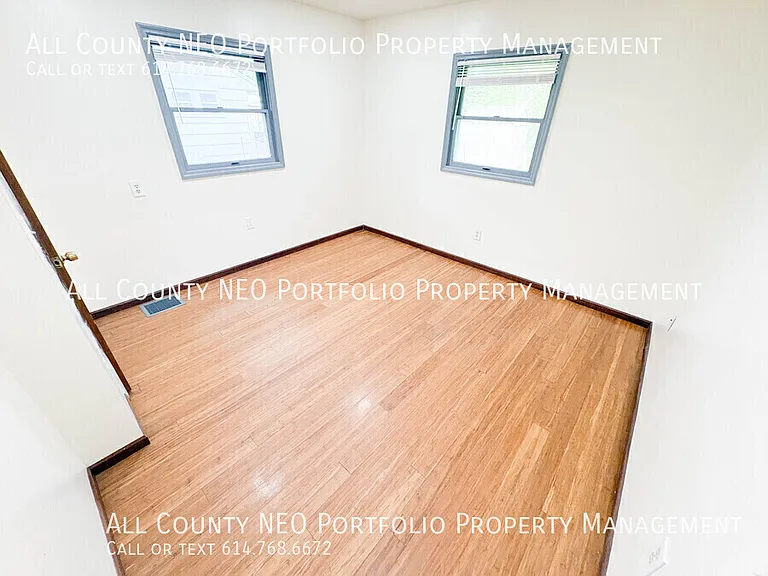 3050 Derby Rd — Photo 19
