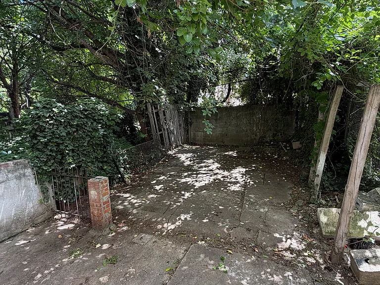 1734 W Atlantic St — Photo 12