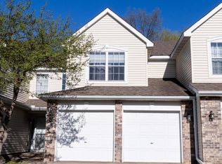 9236 Merrimac Ln N, Maple Grove, MN 55311