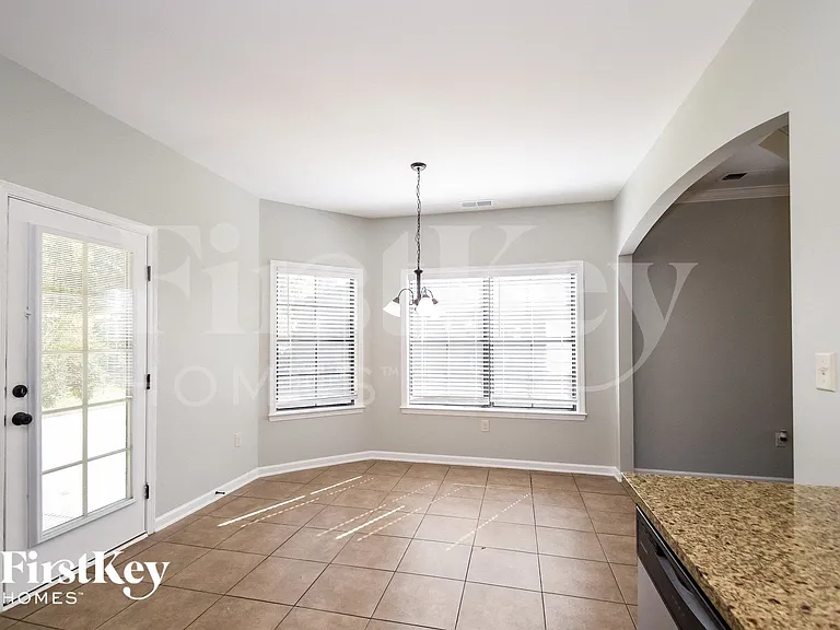 5573 Timber Leaf Trl — Photo 5