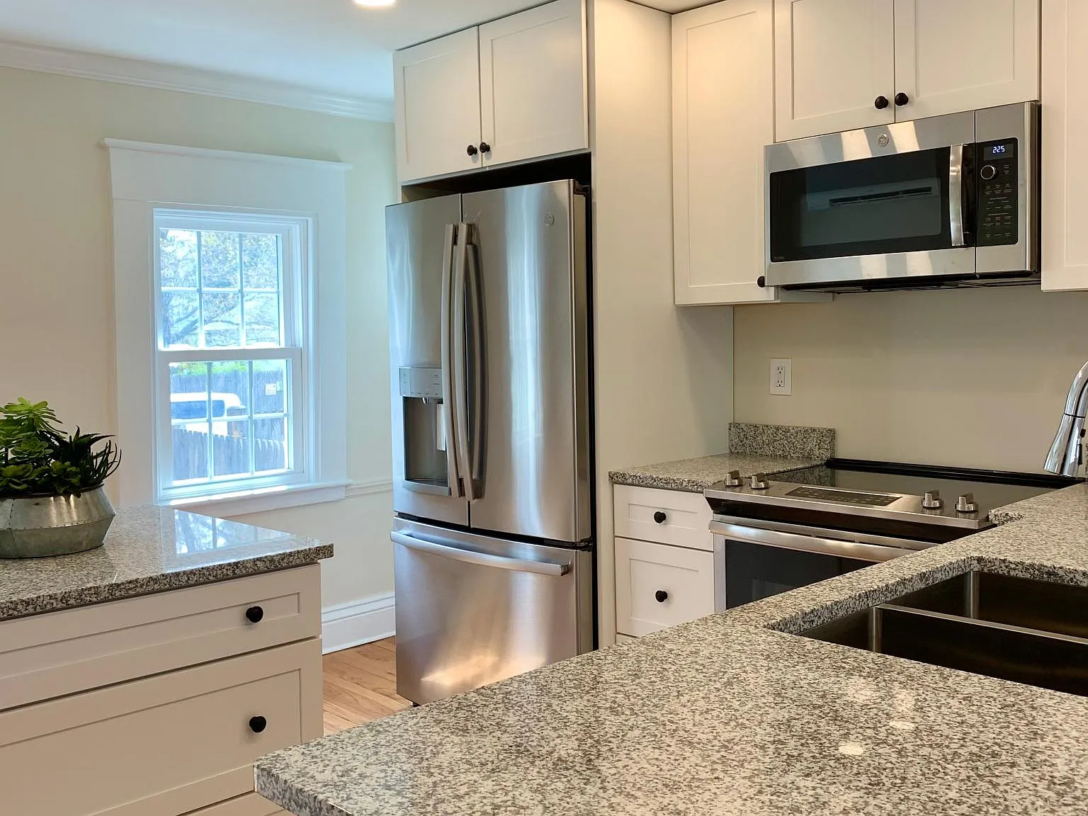 121 Bucknam Rd — Photo 3