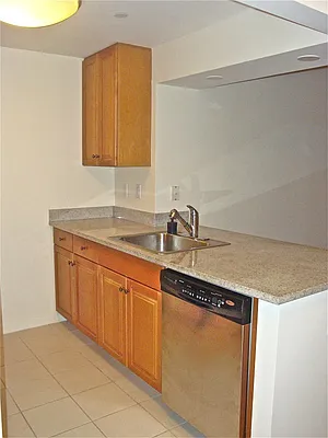 Sold by Sotheby's International Realty | media 17