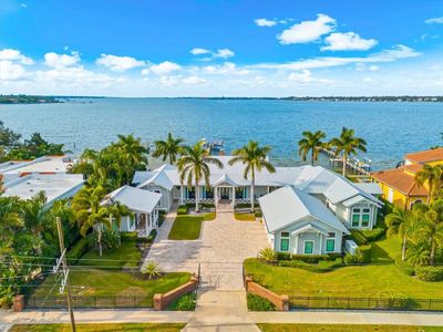 213 N 18th St W, Bradenton, FL, 34205