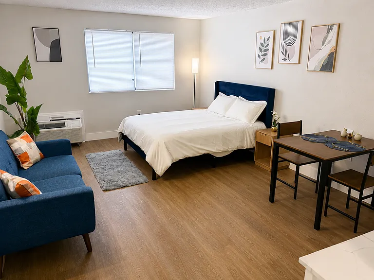 Harbor Court LLC — Photo 7