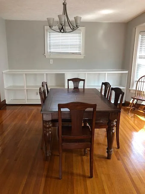 4 bed, 1968 sqft, $3,500 — Photo 1