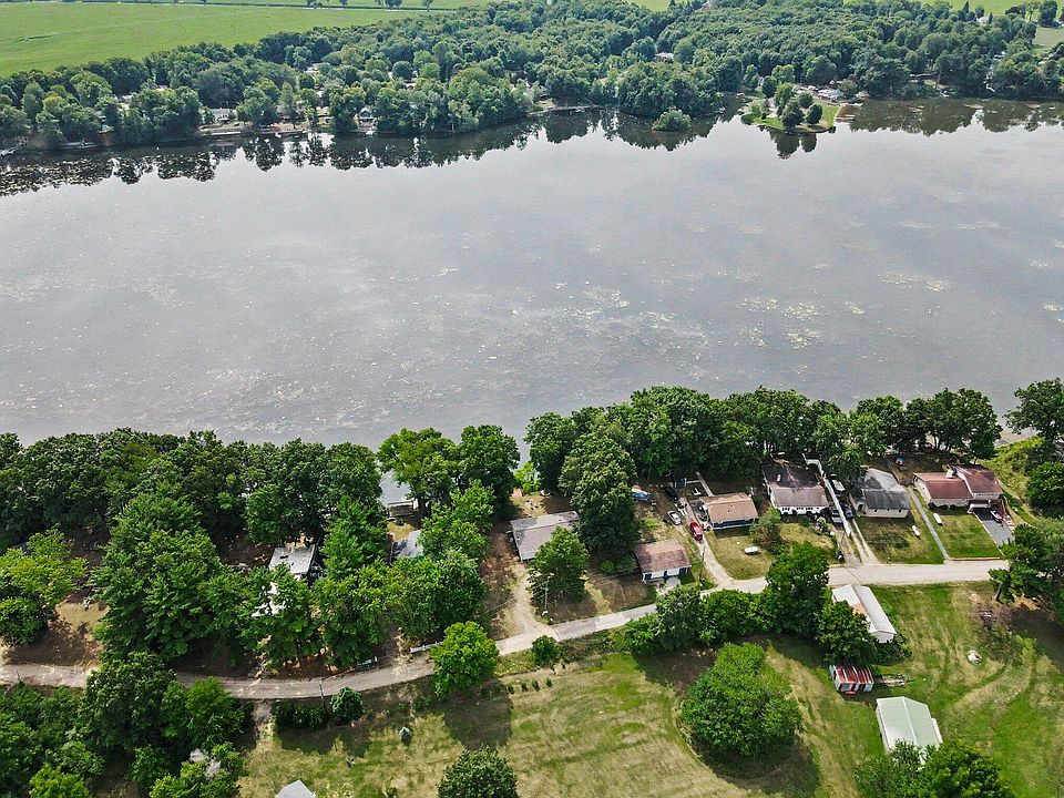 1st image of 679 Deborah Dr