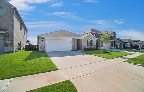 2131 Mustang Way Photo 1