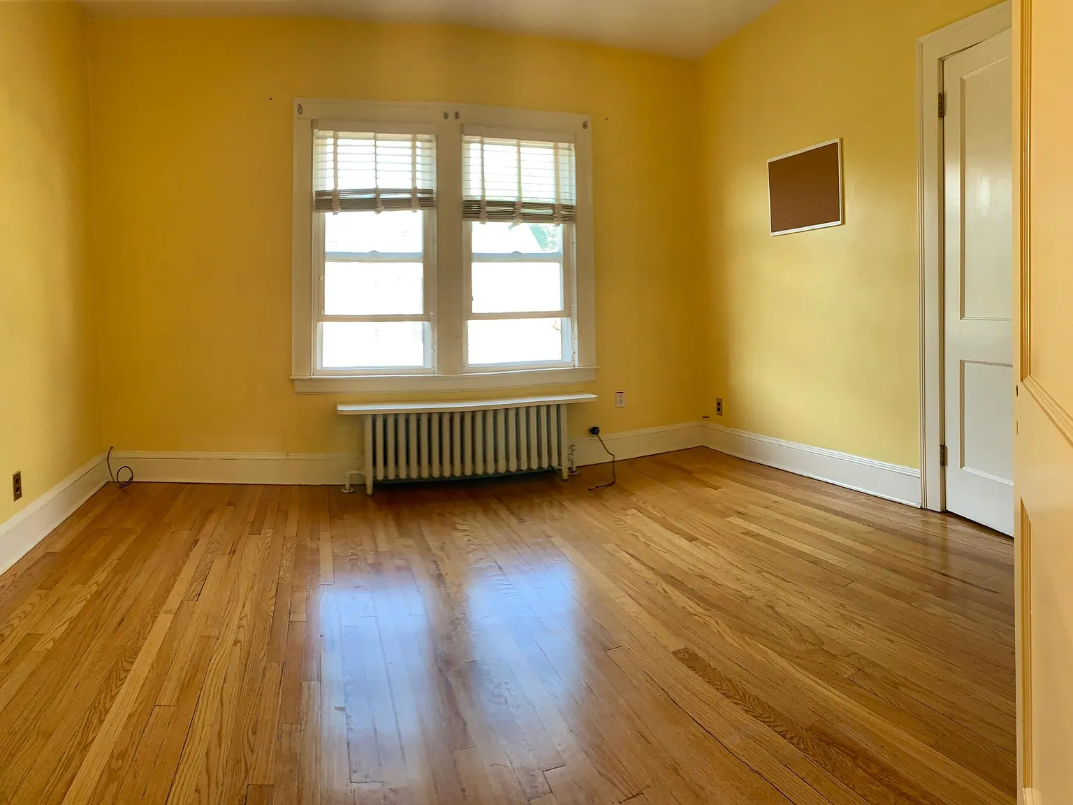 2 bed, 1200 sqft, $2,150 — Photo 4