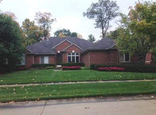 14250 Longneedle Ct, Shelby Township, MI 48315