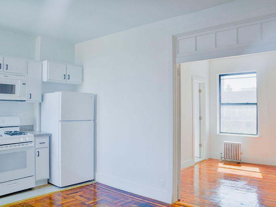 1st image of 35 Thayer St #5JJ