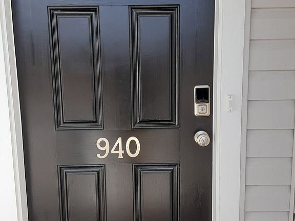 Keyless door entry for your convenience.