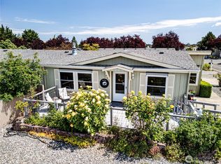 629 N 7th Ave, Sequim, WA 98382