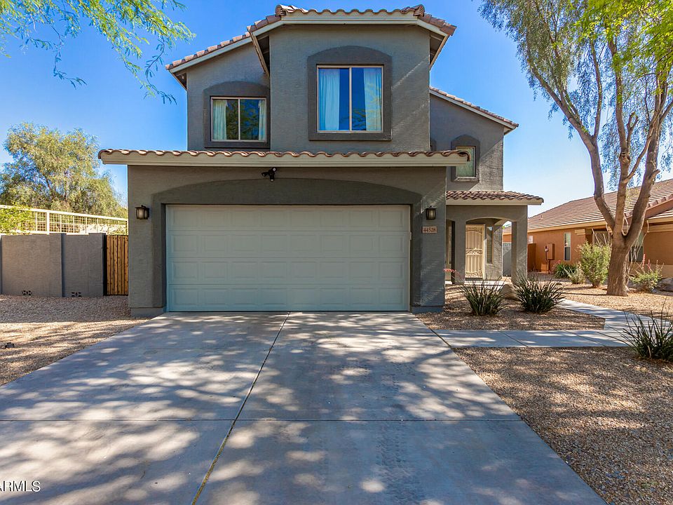 1st image of 44528 W Cypress Ln
