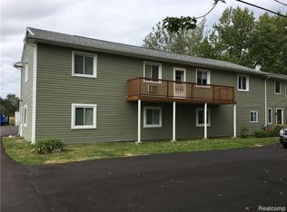 9492 Linden Rd APT 1, Swartz Creek, MI 48473