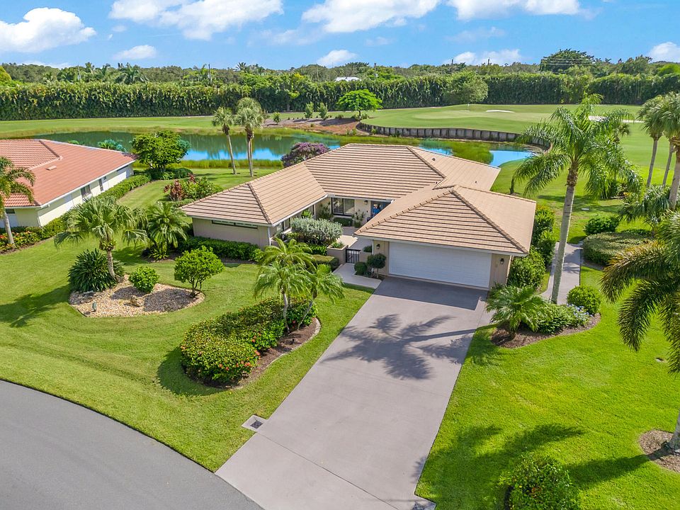 1st image of 1483 SW Troon Circle