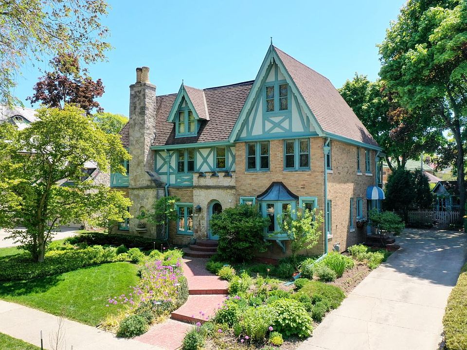 1st image of 2709 East Menlo BOULEVARD