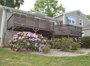 90 Kirkwood Rd, West Hartford, CT 06117