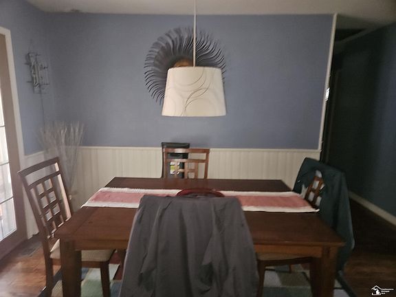 5th image of 3942 Lucille Dr