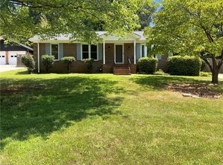 603 Shelby Dr, Greensboro, NC 27409