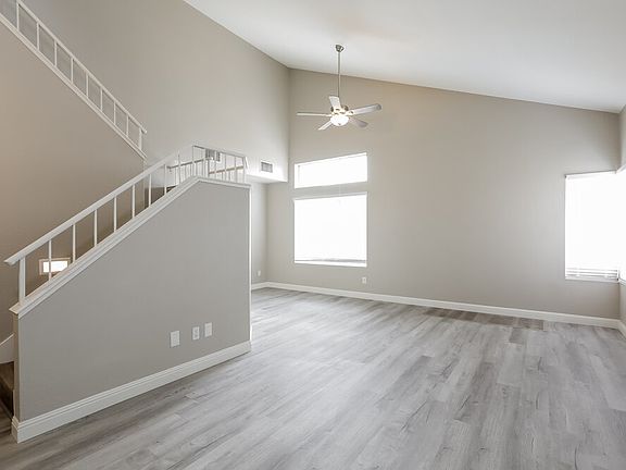 4th image of 1720 Sierra Hills Way