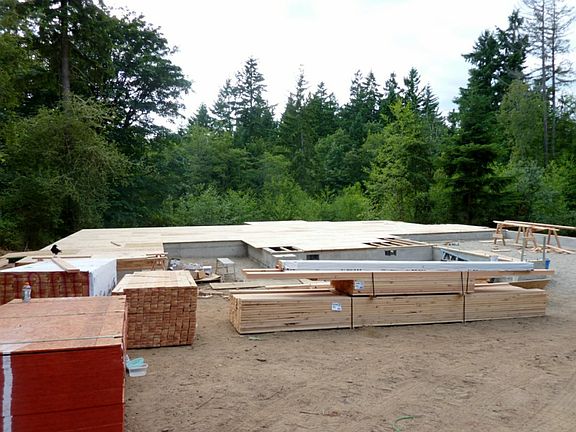 5th image of 553 NE Ormsby Way Lot A