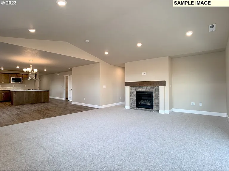 539 E Rosa Ave — Photo 14