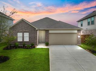 2414 E Heritage Dr, Dayton, TX 77535