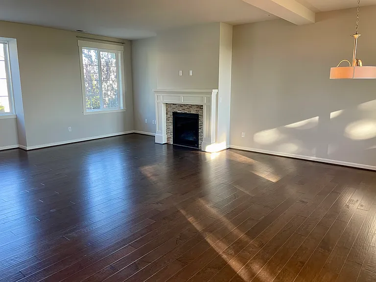 18316 43rd Dr SE — Photo 6