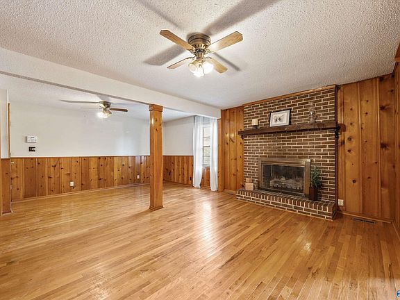 3rd image of 232 Voekel Rd